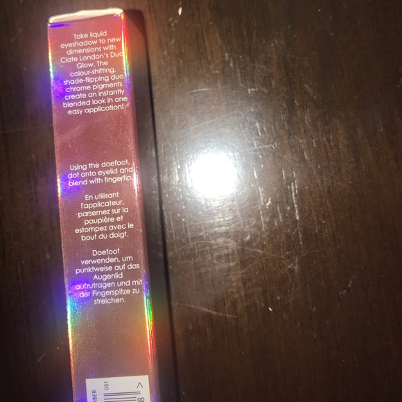 Ciate Shadow Flip Liquid Eyeshadow - Picture 4 of 7